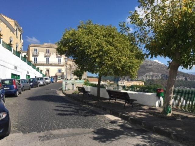 Panoramic Amalfitan Coast Hideaway Villa Vietri Bagian luar foto