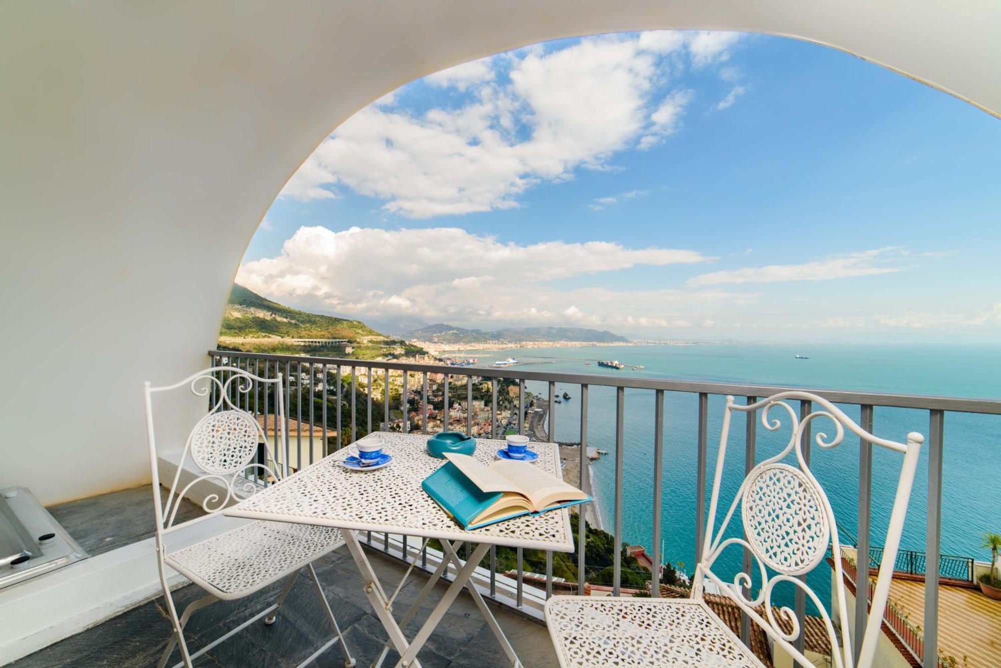 Panoramic Amalfitan Coast Hideaway Villa Vietri Bagian luar foto